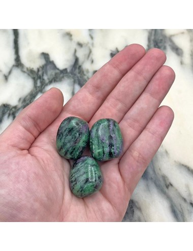 Rodado de Zoisita con Rubí – Minerales de Colección 2